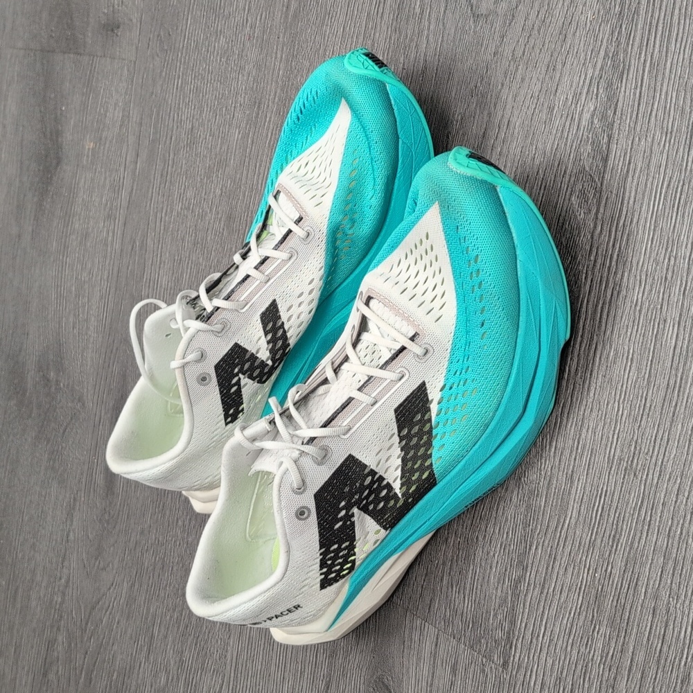New Balance Fuelcell Pacer v2
